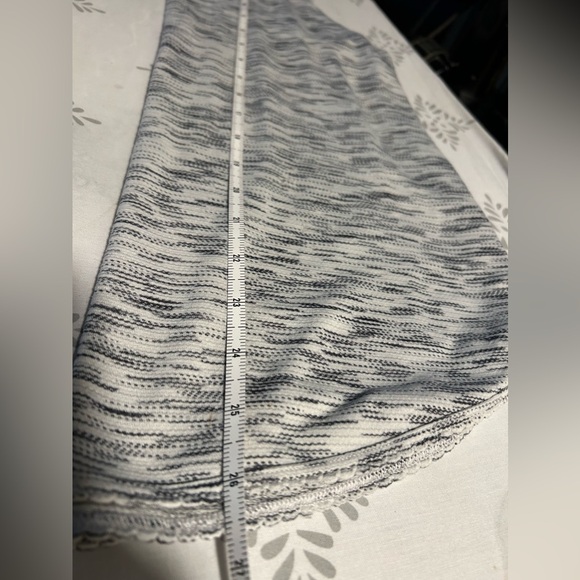 Lululemon Tank Top , Size S (4) Estimated - Picture 6 of 6